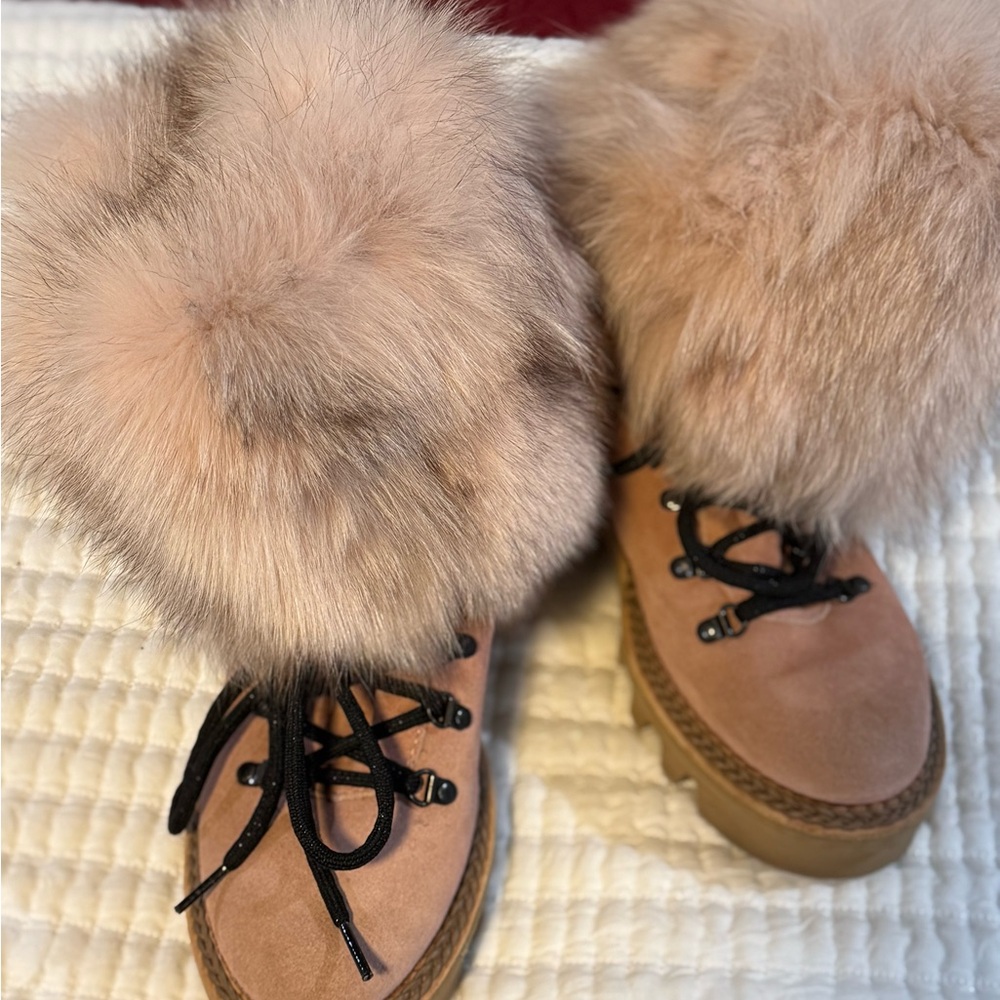 Stylish Fur-Trimmed Boots